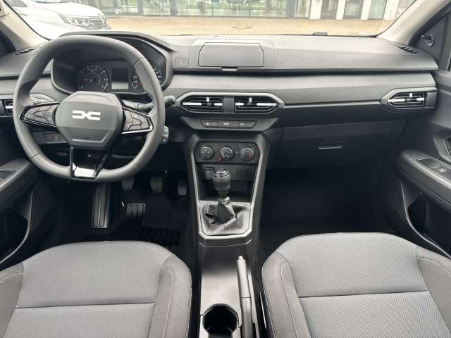 Fahrzeugbild eines Dacia Sandero