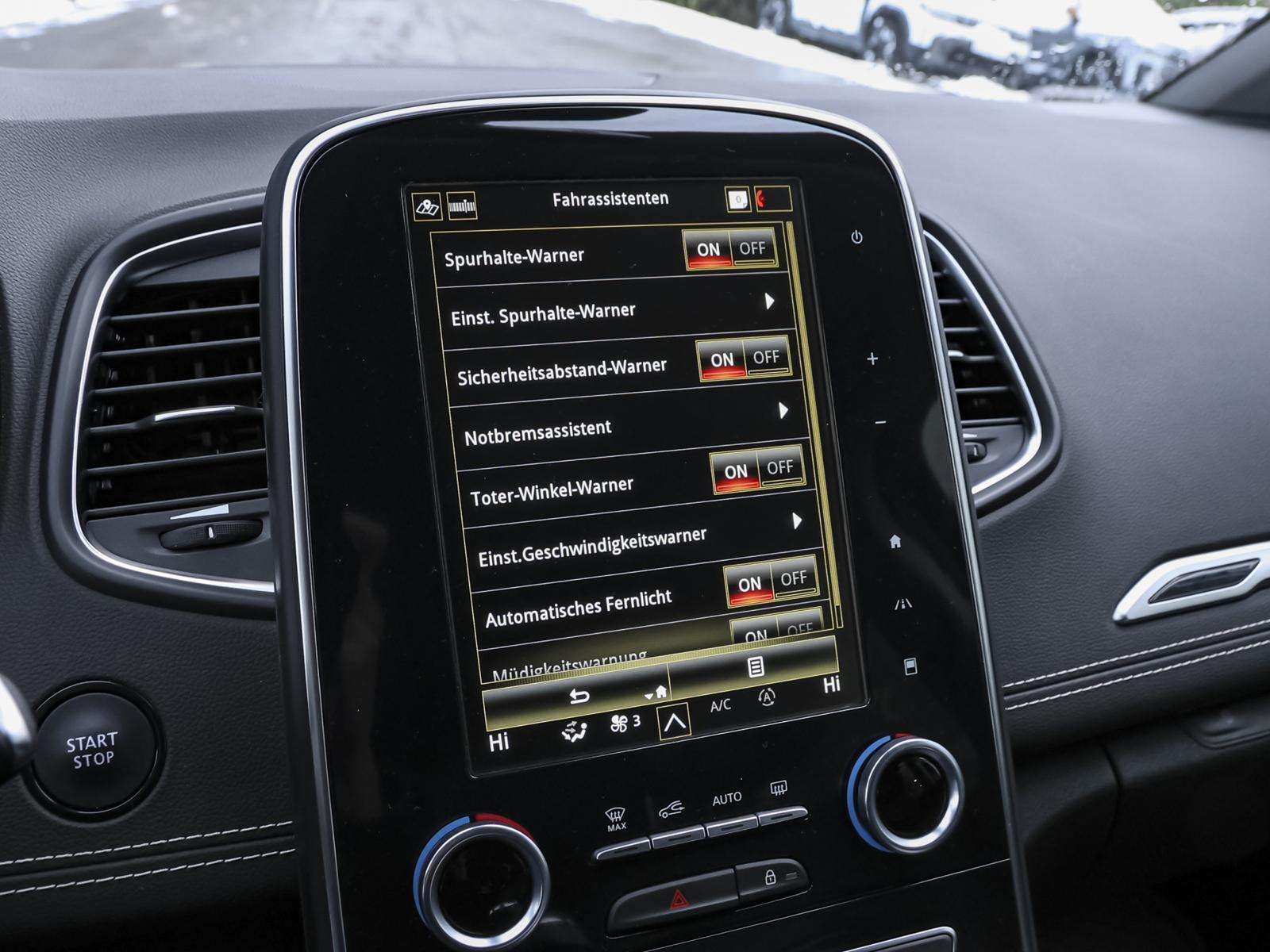 Fahrzeugbild eines Renault Scénic