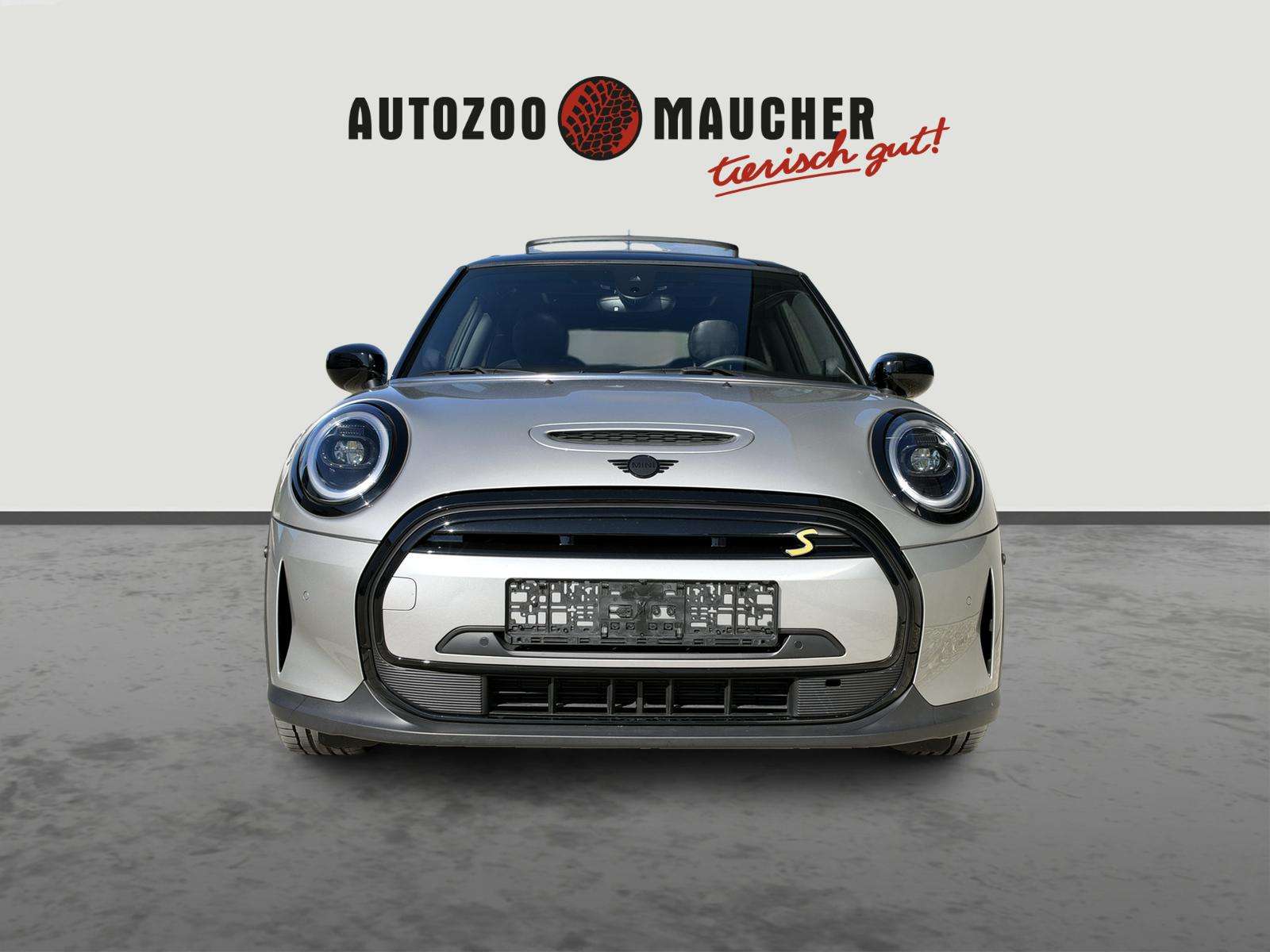 Fahrzeugbild eines MINI COOPER SE