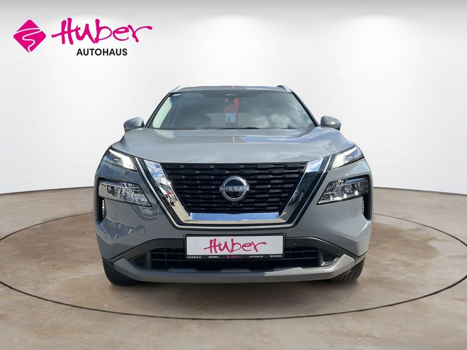 Fahrzeugbild eines Nissan X-TRAIL