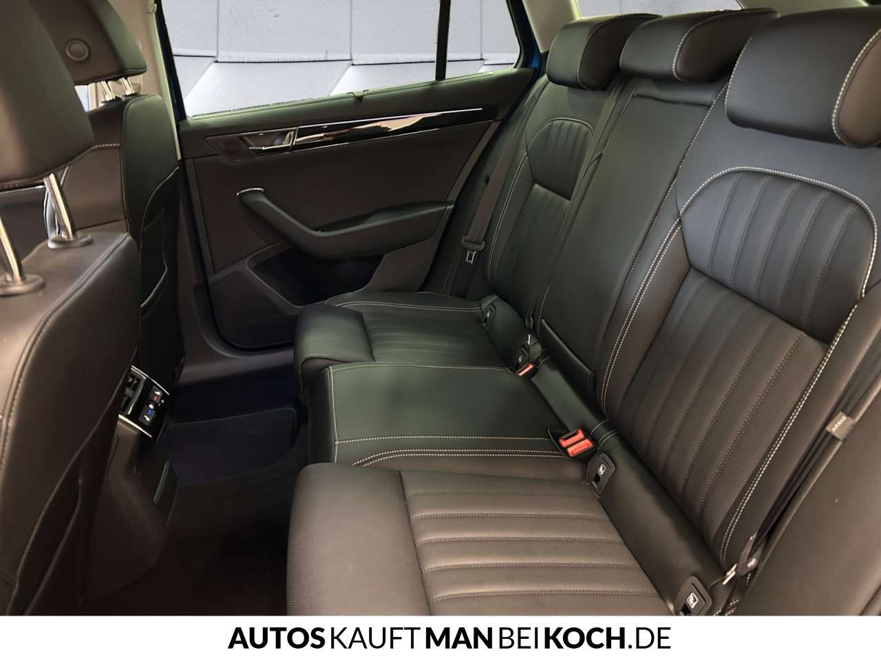 Fahrzeugbild eines Skoda Superb