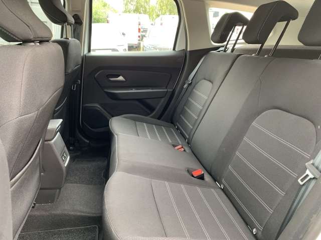 Fahrzeugbild eines Dacia Duster
