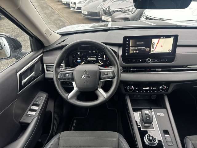 Fahrzeugbild eines Mitsubishi Outlander