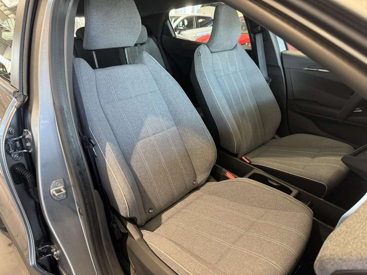 Fahrzeugbild eines Renault Megane E-TECH