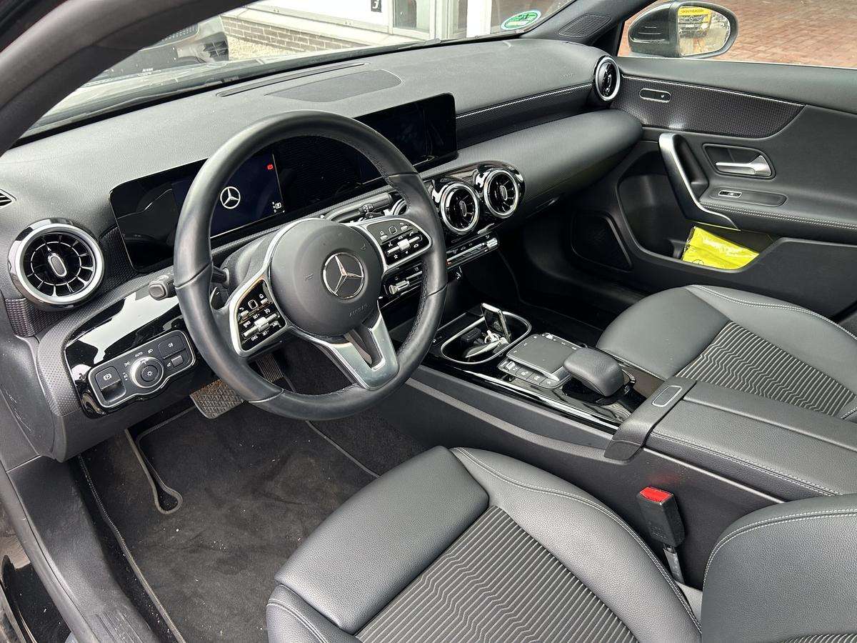 Fahrzeugbild eines Mercedes-Benz A-Klasse