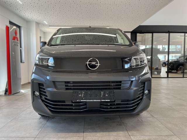 Fahrzeugbild eines Opel Vivaro