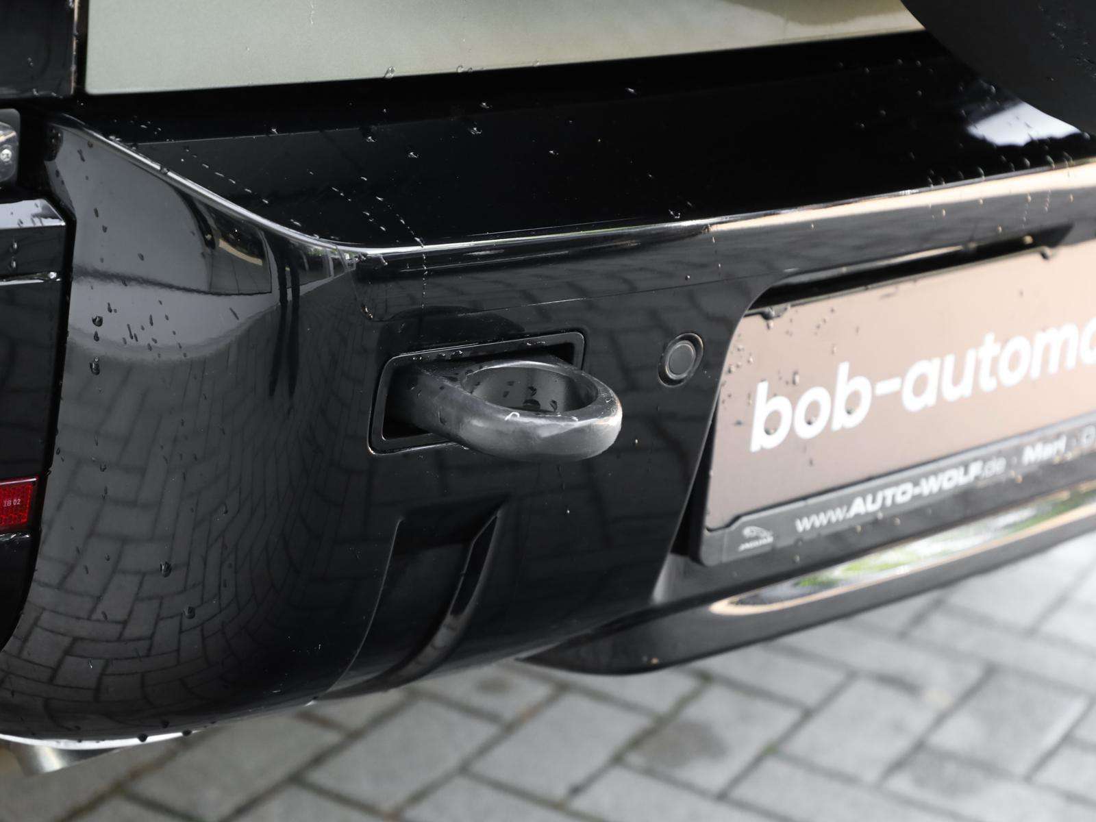 Fahrzeugbild eines Land Rover Defender
