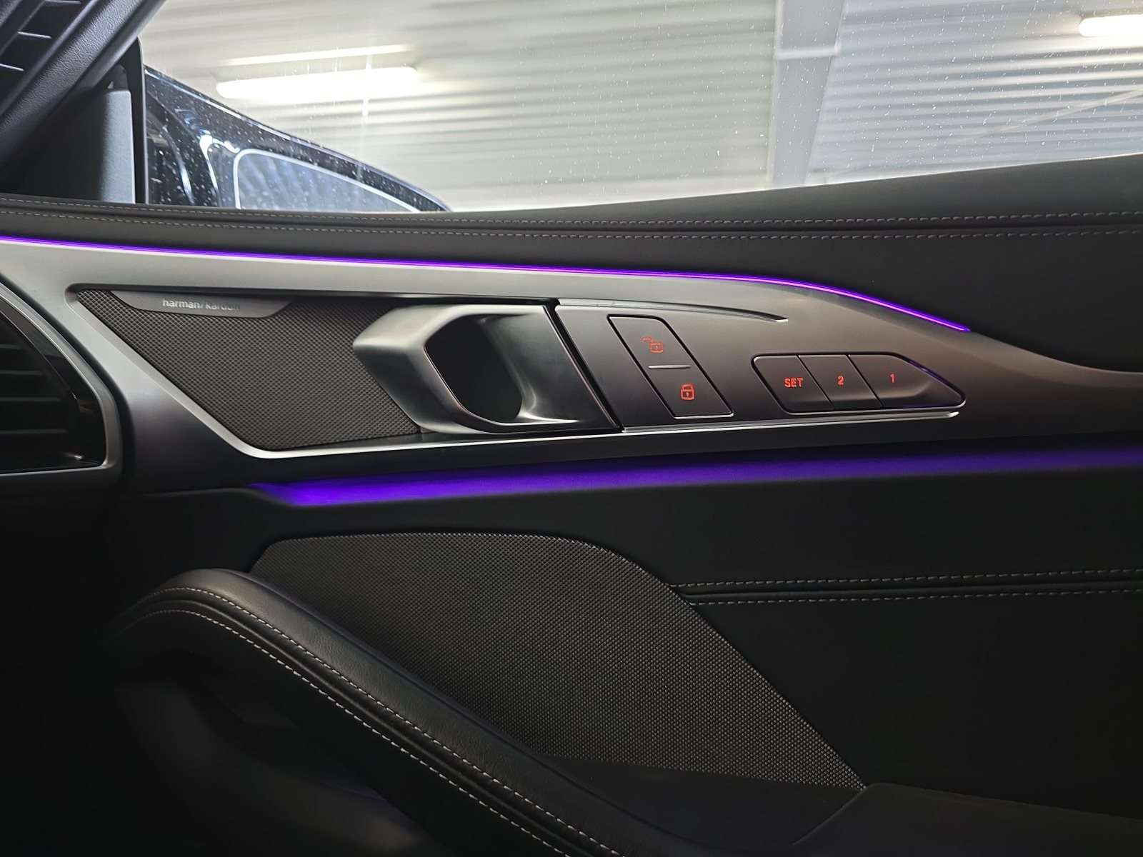 Fahrzeugbild eines BMW 8er-Reihe