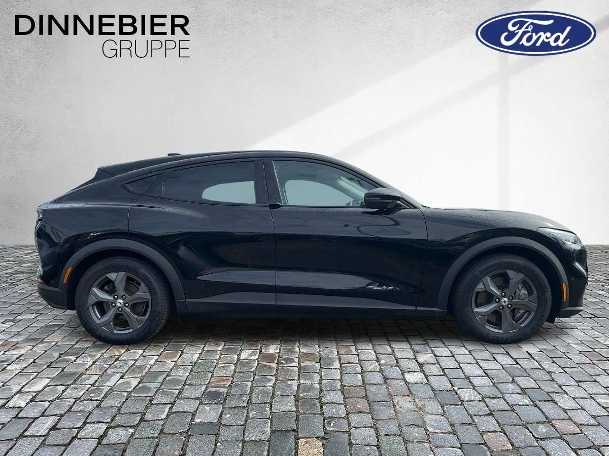 Fahrzeugbild eines Ford Mustang Mach-E