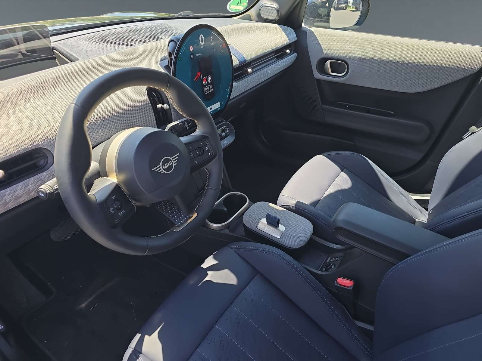 Fahrzeugbild eines MINI COOPER