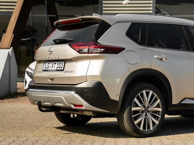 Fahrzeugbild eines Nissan X-TRAIL