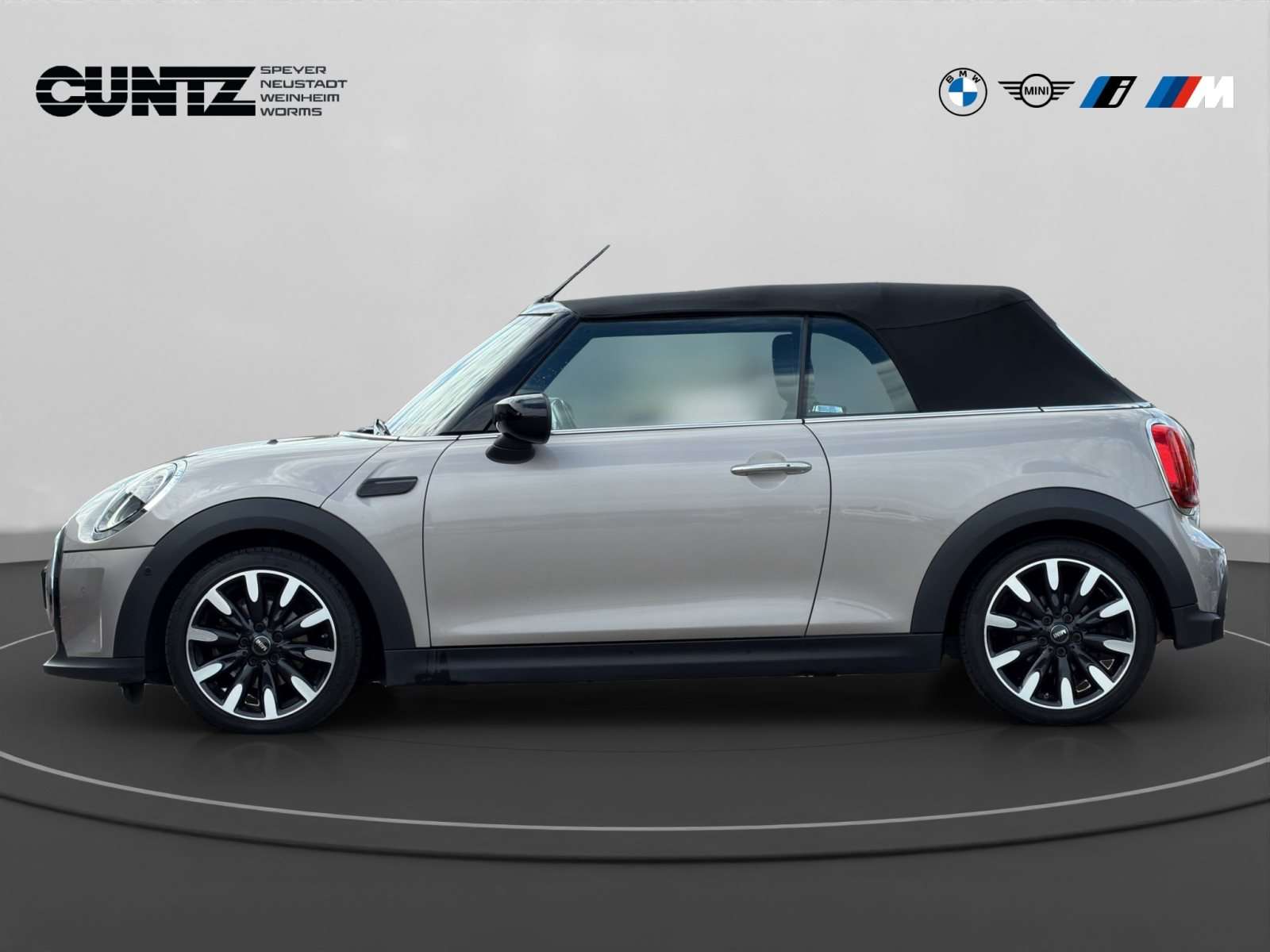 Fahrzeugbild eines MINI COOPER