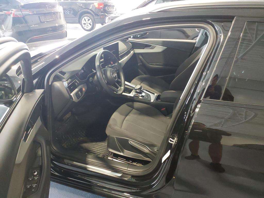 Fahrzeugbild eines Audi A4
