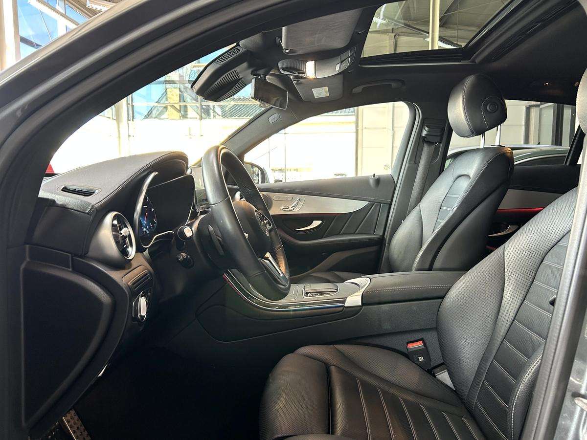 Fahrzeugbild eines Mercedes-Benz GLC