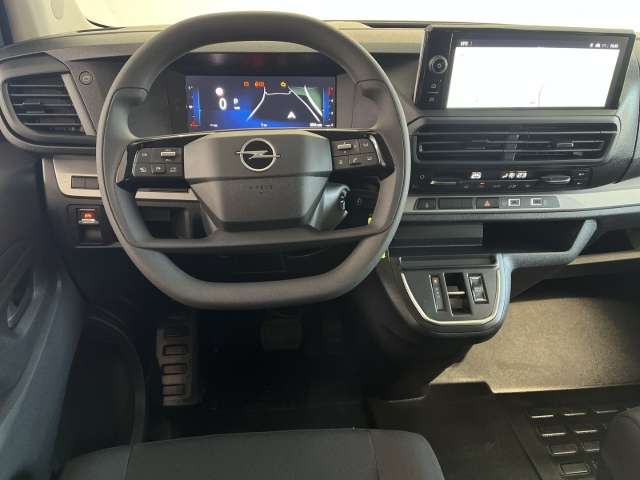 Fahrzeugbild eines Opel Vivaro