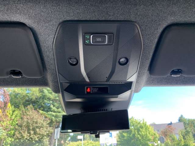 Fahrzeugbild eines Renault Scenic E-TECH