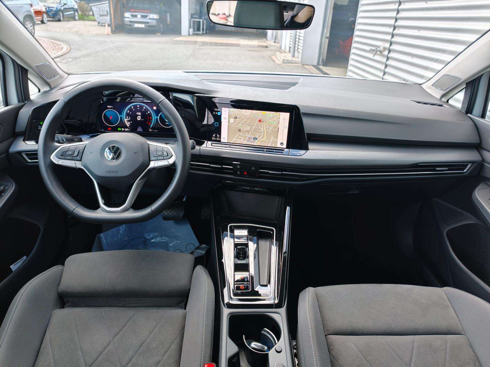 Fahrzeugbild eines Volkswagen Golf