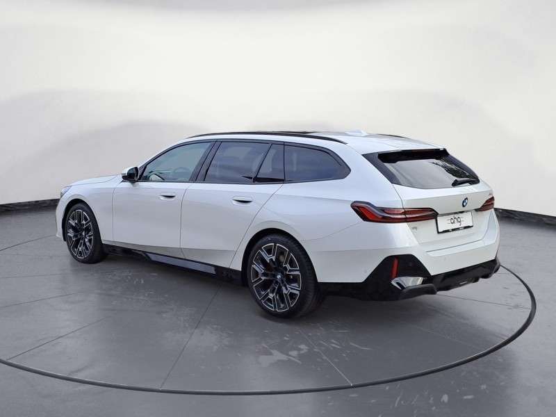 Fahrzeugbild eines BMW 5er-Reihe