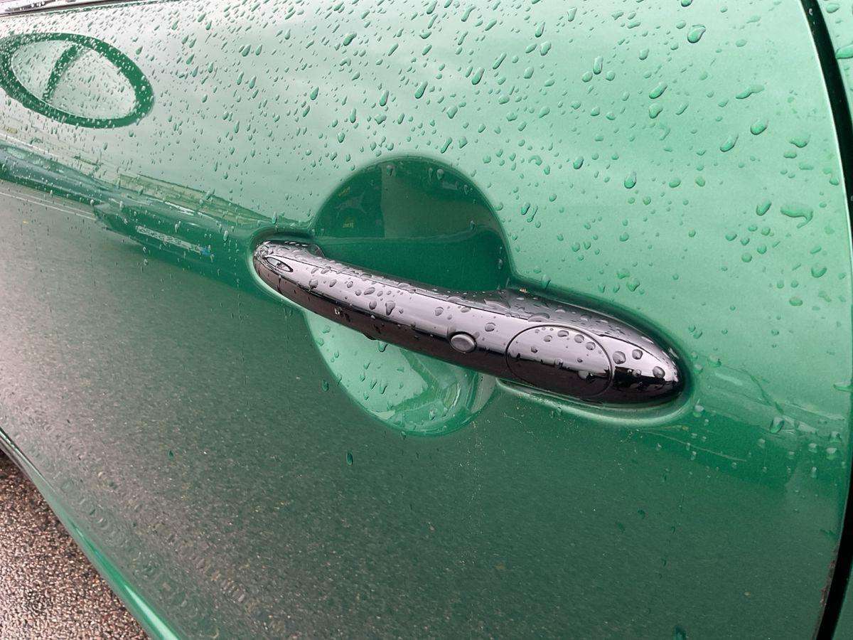 Fahrzeugbild eines MINI MINI