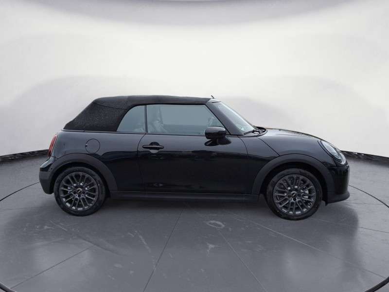 Fahrzeugbild eines MINI COOPER