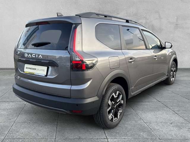 Fahrzeugbild eines Dacia Jogger