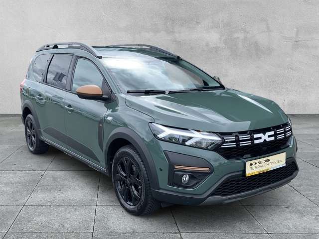 Fahrzeugbild eines Dacia Jogger