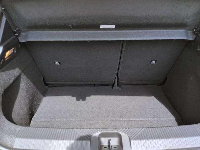 Fahrzeugbild eines Renault 5 E-TECH
