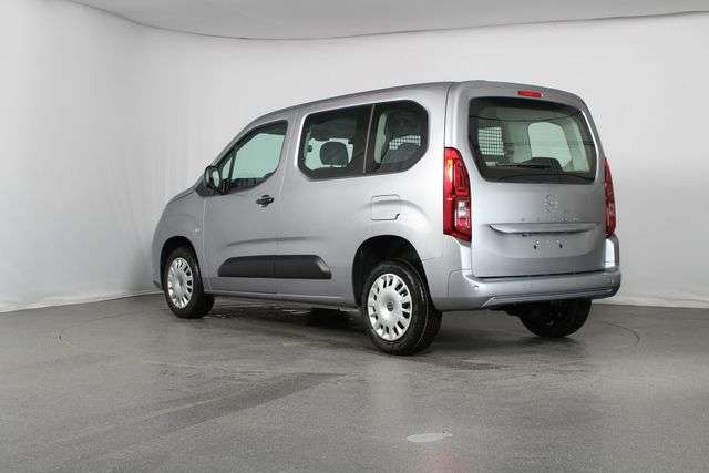 Fahrzeugbild eines Opel Combo