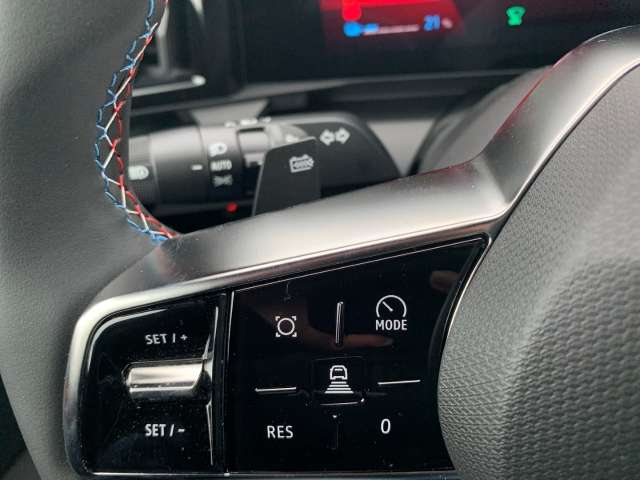 Fahrzeugbild eines Renault Megane E-TECH