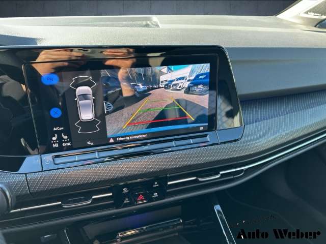 Fahrzeugbild eines Volkswagen Golf