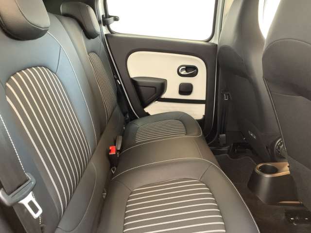 Fahrzeugbild eines Renault Twingo