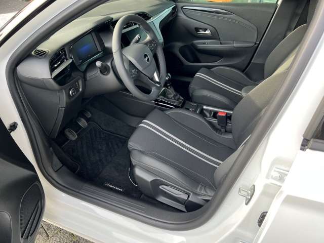 Fahrzeugbild eines Opel Corsa