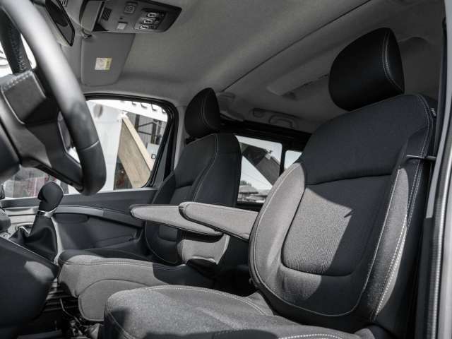 Fahrzeugbild eines Nissan Primastar