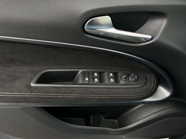 Fahrzeugbild eines Alfa Romeo Junior