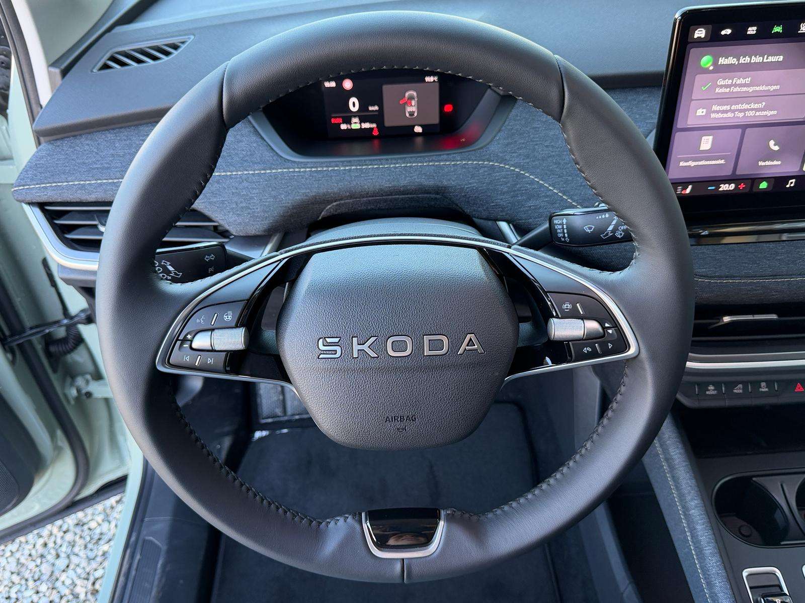 Fahrzeugbild eines Skoda ELROQ