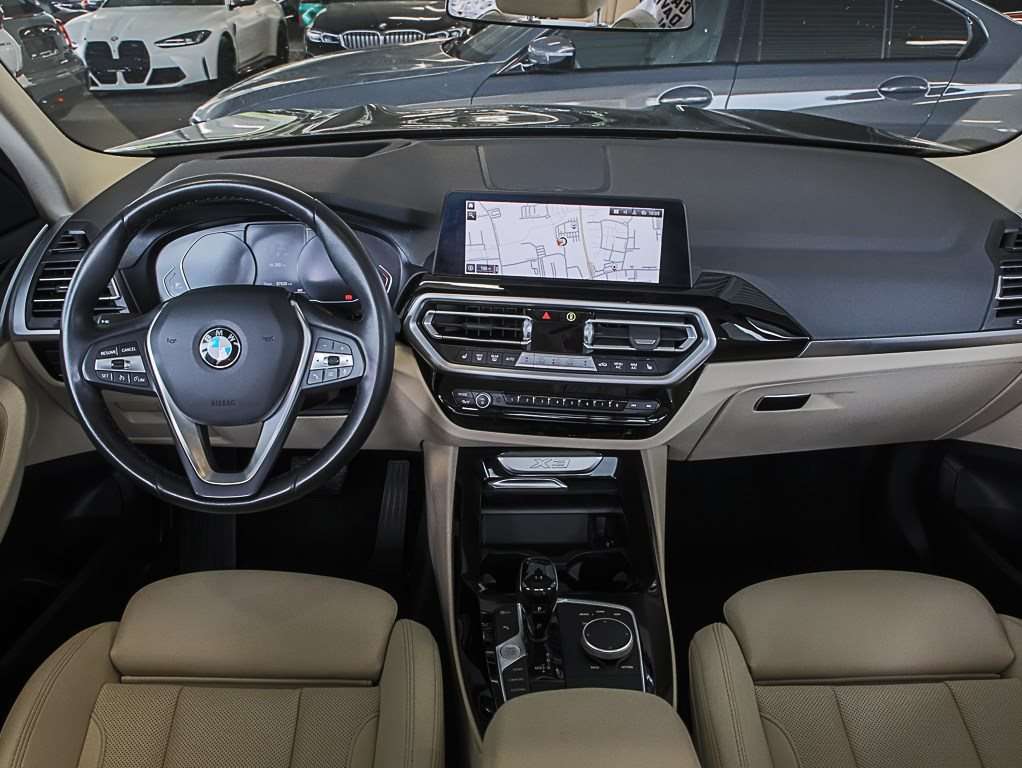 Fahrzeugbild eines BMW X3