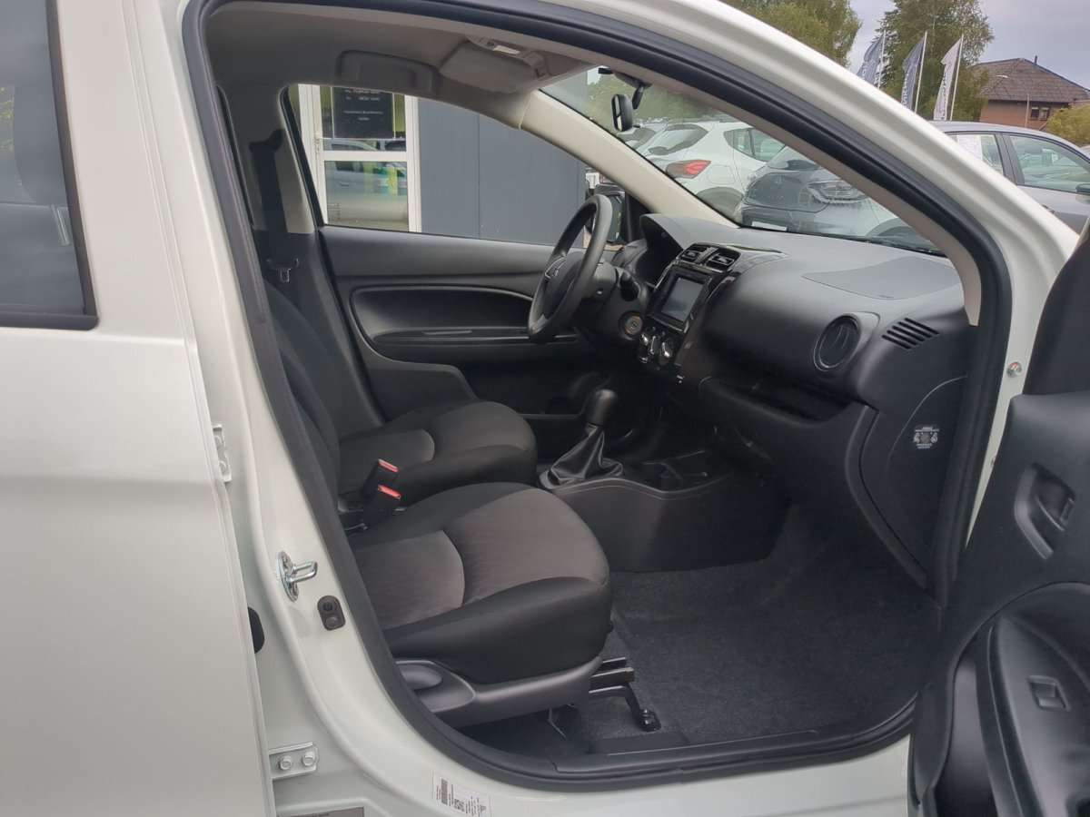 Fahrzeugbild eines Mitsubishi Space Star