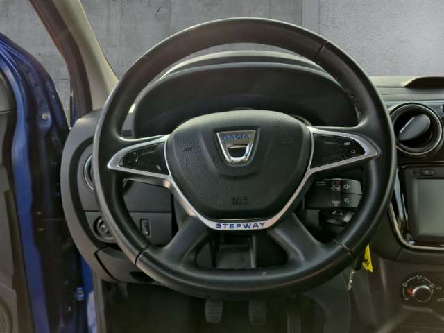 Fahrzeugbild eines Dacia Lodgy