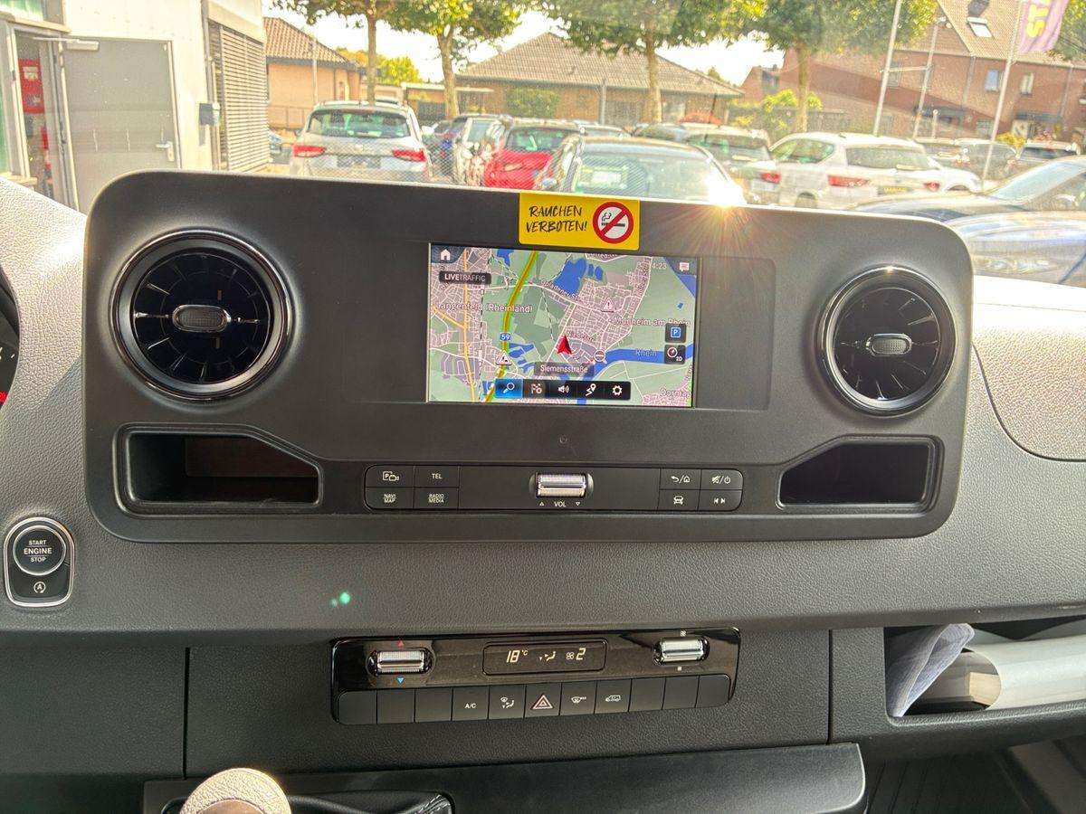 Fahrzeugbild eines Mercedes-Benz Sprinter