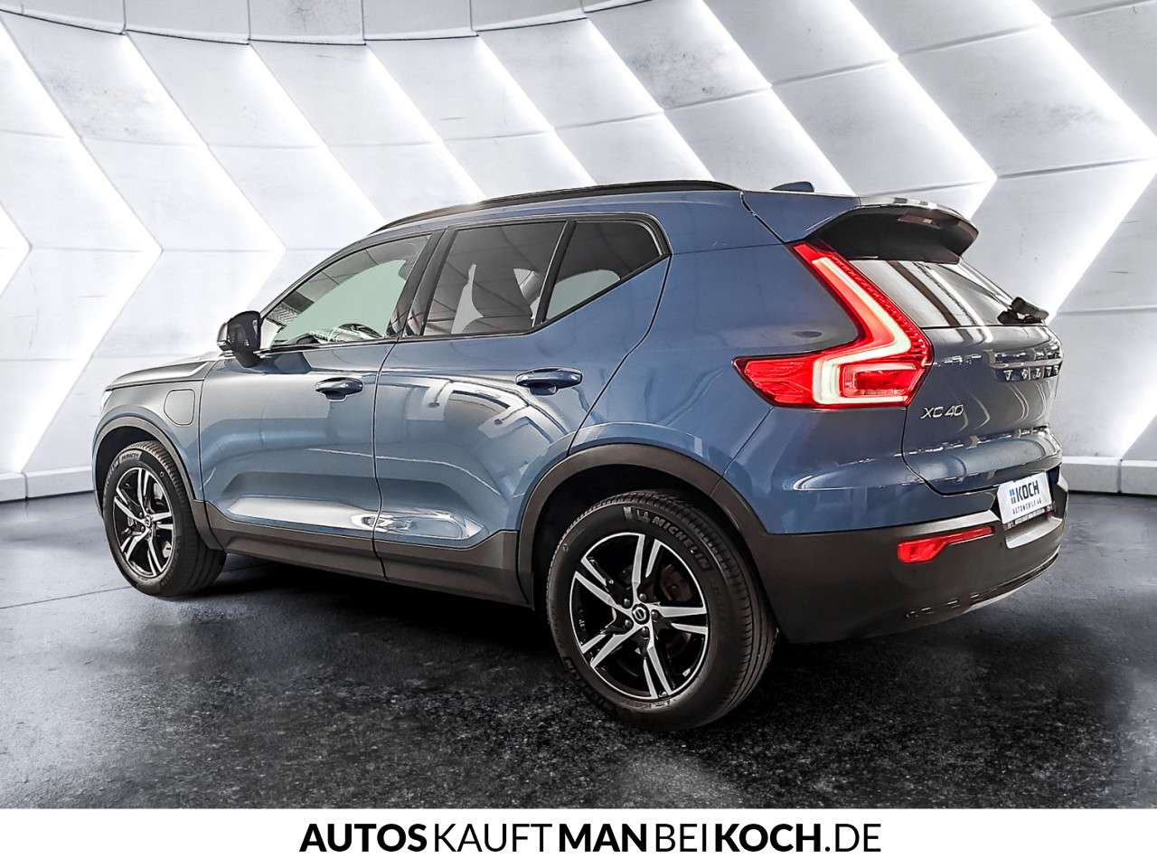 Fahrzeugbild eines Volvo XC40