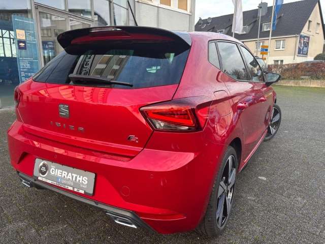Fahrzeugbild eines SEAT Ibiza