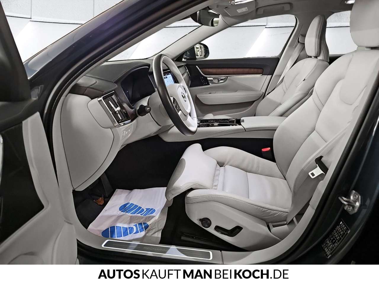 Fahrzeugbild eines Volvo V90