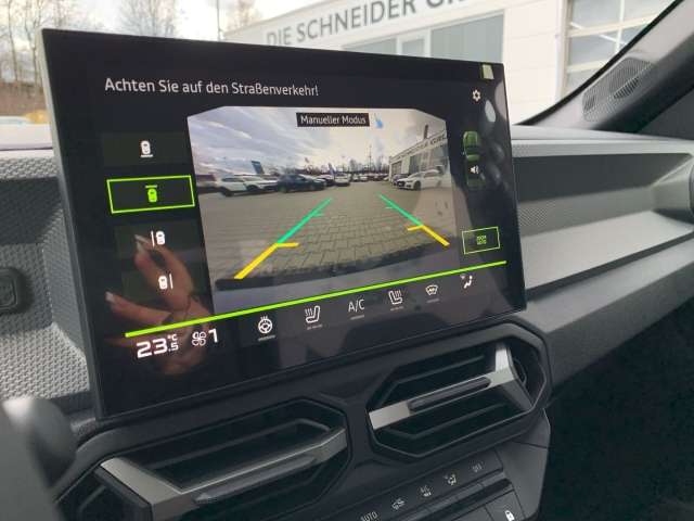 Fahrzeugbild eines Dacia Duster
