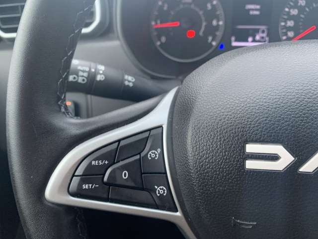 Fahrzeugbild eines Dacia Duster