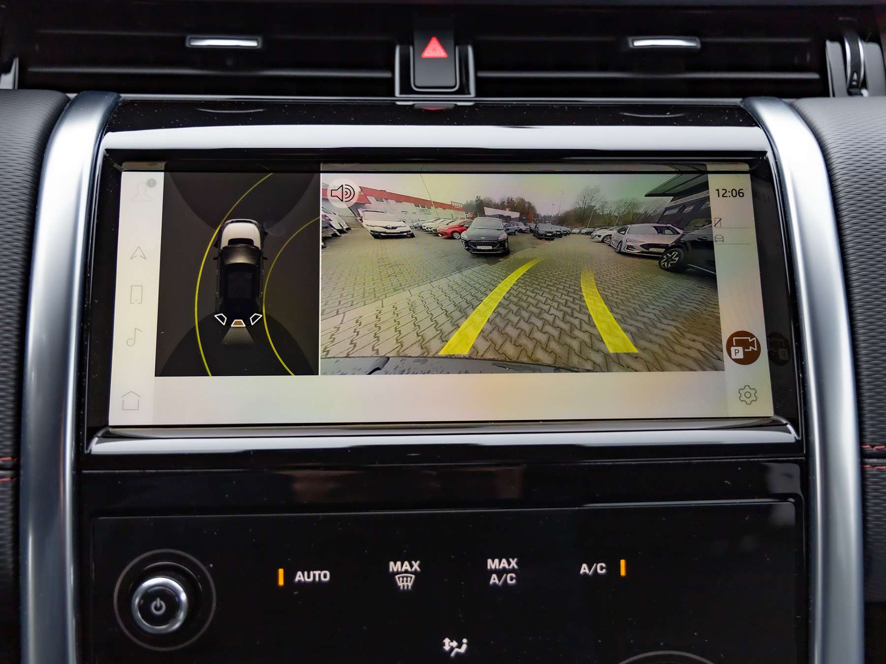 Fahrzeugbild eines Land Rover Discovery Sport