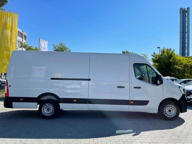 Fahrzeugbild eines Renault Master