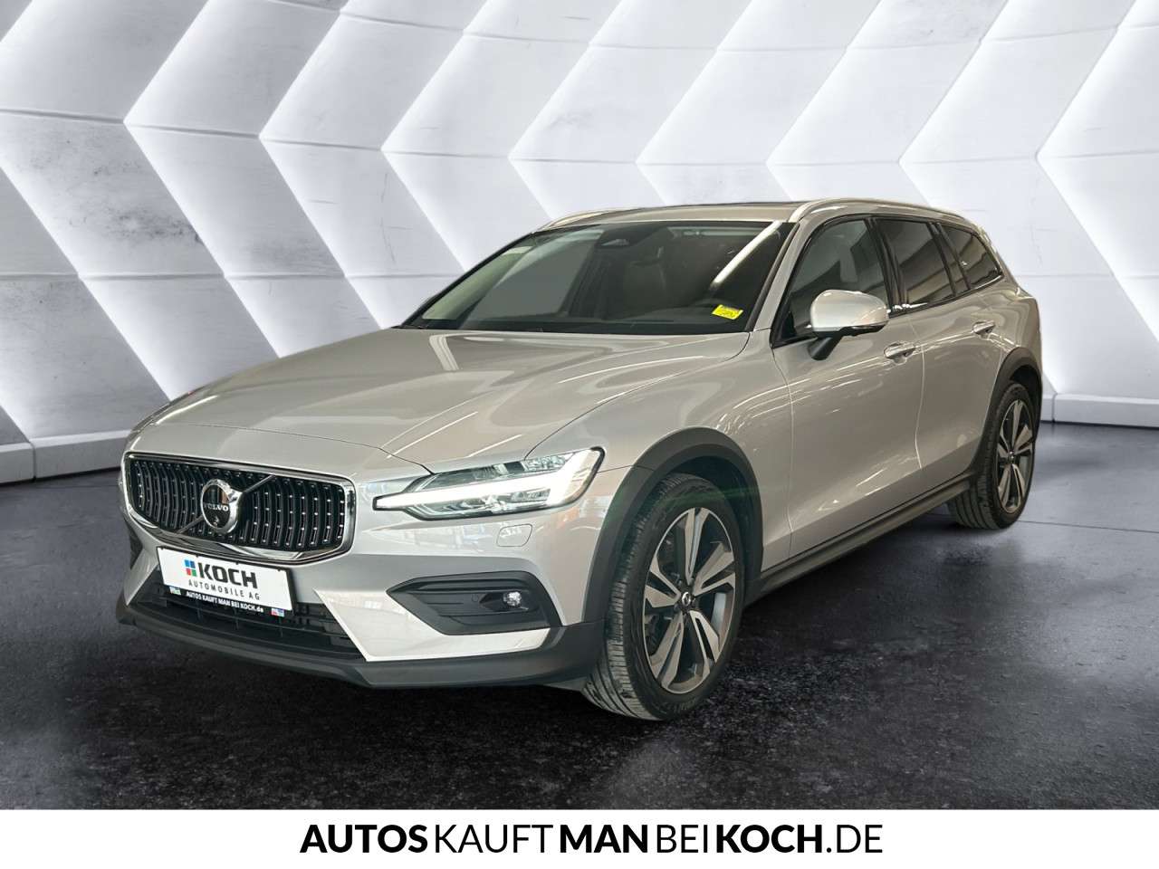 Fahrzeugbild eines Volvo V60 Cross Country