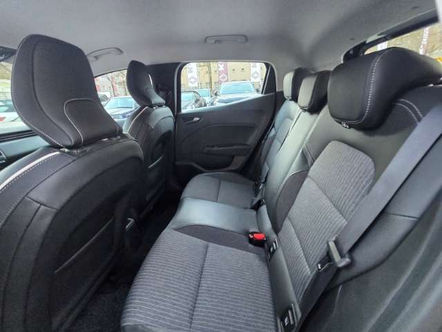 Fahrzeugbild eines Renault Clio