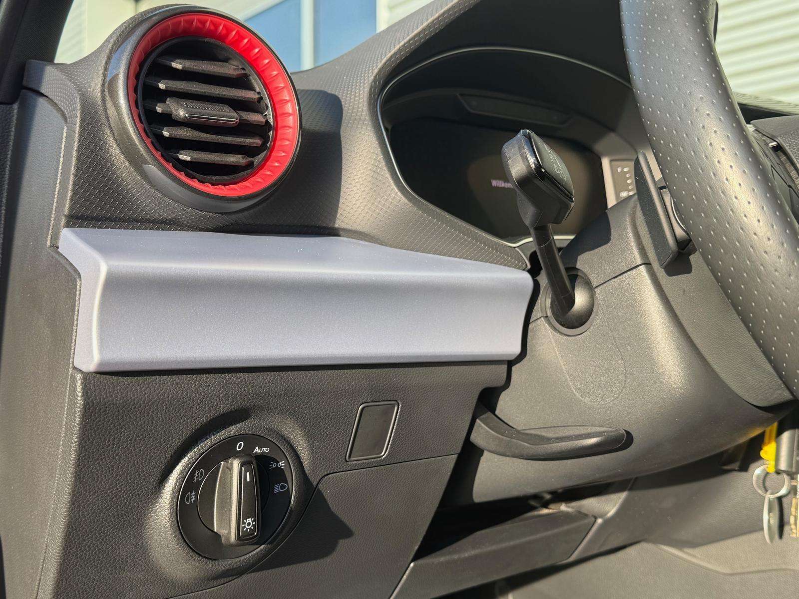 Fahrzeugbild eines SEAT Ibiza