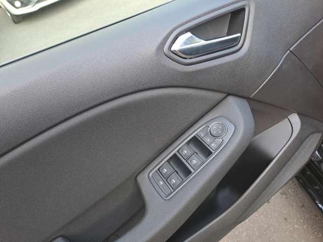 Fahrzeugbild eines Mitsubishi Colt